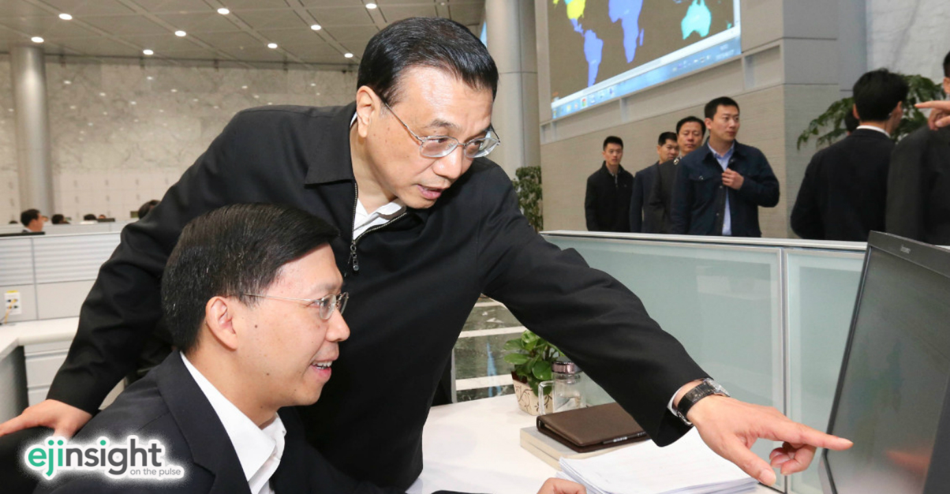 Chinese Premier Li Keqiang (standing, foreground) has called for an improvement in the quality of products made in China. Photo: Xinhua Chinese Premier Li Keqiang (standing, foreground) has called for an improvement in the quality of products made in China. Photo: Xinhua
