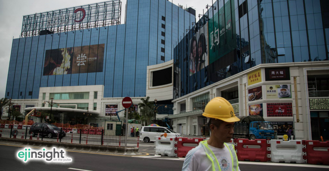 A worker walks past Broadway Macau, being developed by Galaxy Entertainment, in Macau’s Cotai area. Casinos are betting that new facilities will help stem a decline in industry revenues. Photo: Bloomberg A worker walks past Broadway Macau, being developed by Galaxy Entertainment, in Macau’s Cotai area. Casinos are betting that new facilities will help stem a decline in industry revenues. Photo: Bloomberg