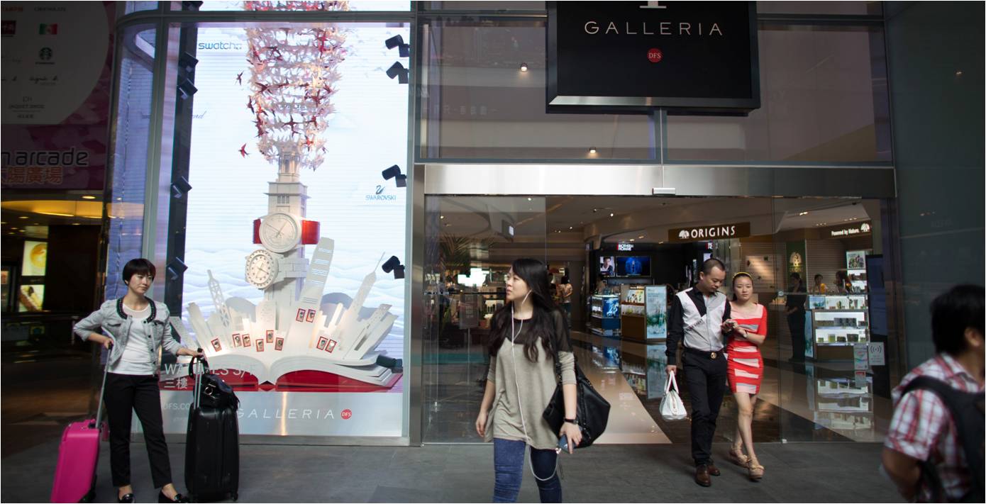 DFS operates four stores in Hong Kong including two in the main Tsim Sha Tsui shopping district. Photo: Bloomberg DFS operates four stores in Hong Kong including two in the main Tsim Sha Tsui shopping district. Photo: Bloomberg