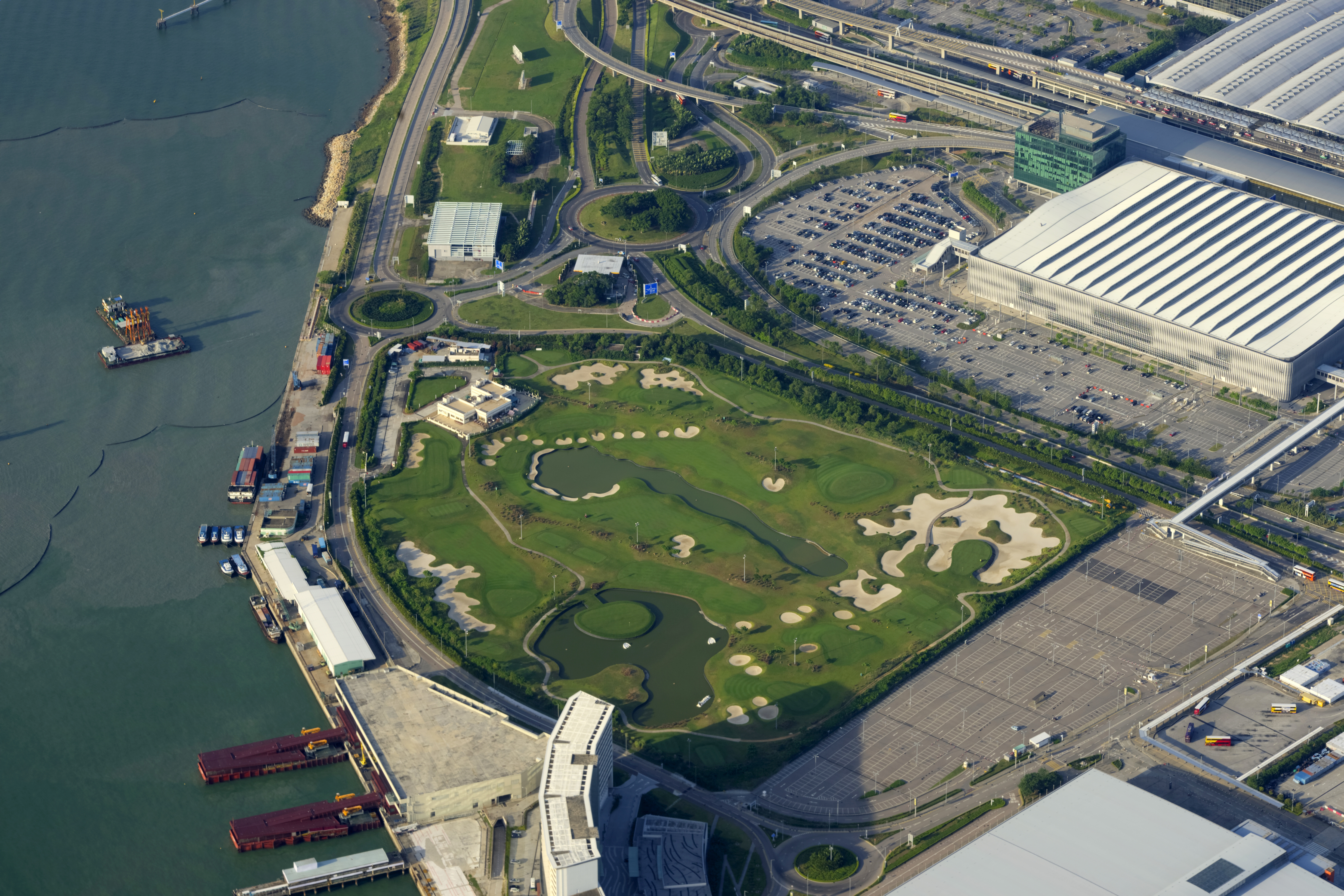 The proposed SkyCity mall will be built near Terminal 2 on the airport island which is currently a temporary golf course. Photo: Airport Authority Hong Kong The proposed SkyCity mall will be built near Terminal 2 on the airport island which is currently a temporary golf course. Photo: Airport Authority Hong Kong