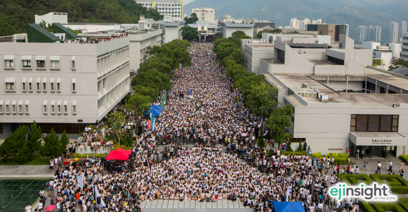 The government's poor response to pro-democracy protests contributed to a sharp rise in dissatisfaction levels among Hong Kong youth. Photo: Reuters The government's poor response to pro-democracy protests contributed to a sharp rise in dissatisfaction levels among Hong Kong youth. Photo: Reuters