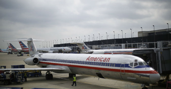 On Thursday, 525 flights on American Airlines were delayed, and five were canceled. Photo: Reuters On Thursday, 525 flights on American Airlines were delayed, and five were canceled. Photo: Reuters
