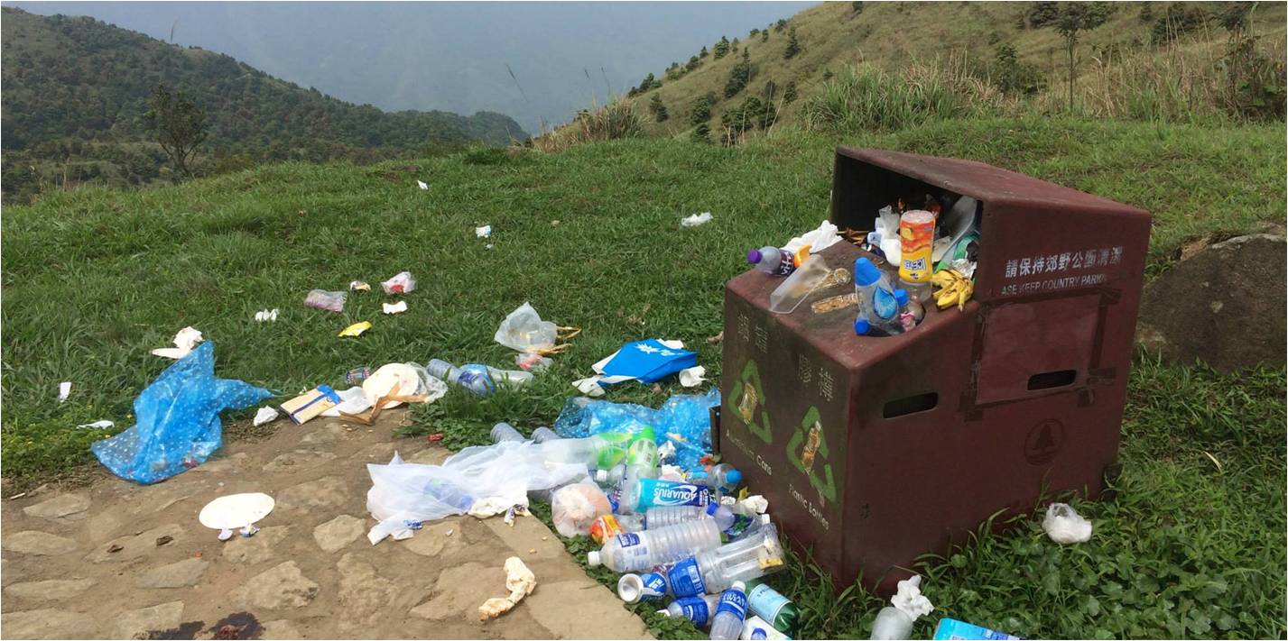 An overflowing garbage bin at Tai Mo Shan Country Park. Authorities have launched a campaign to encourage visitors to take their waste with them when they leave such nature parks. Photo: Facebook An overflowing garbage bin at Tai Mo Shan Country Park. Authorities have launched a campaign to encourage visitors to take their waste with them when they leave such nature parks. Photo: Facebook
