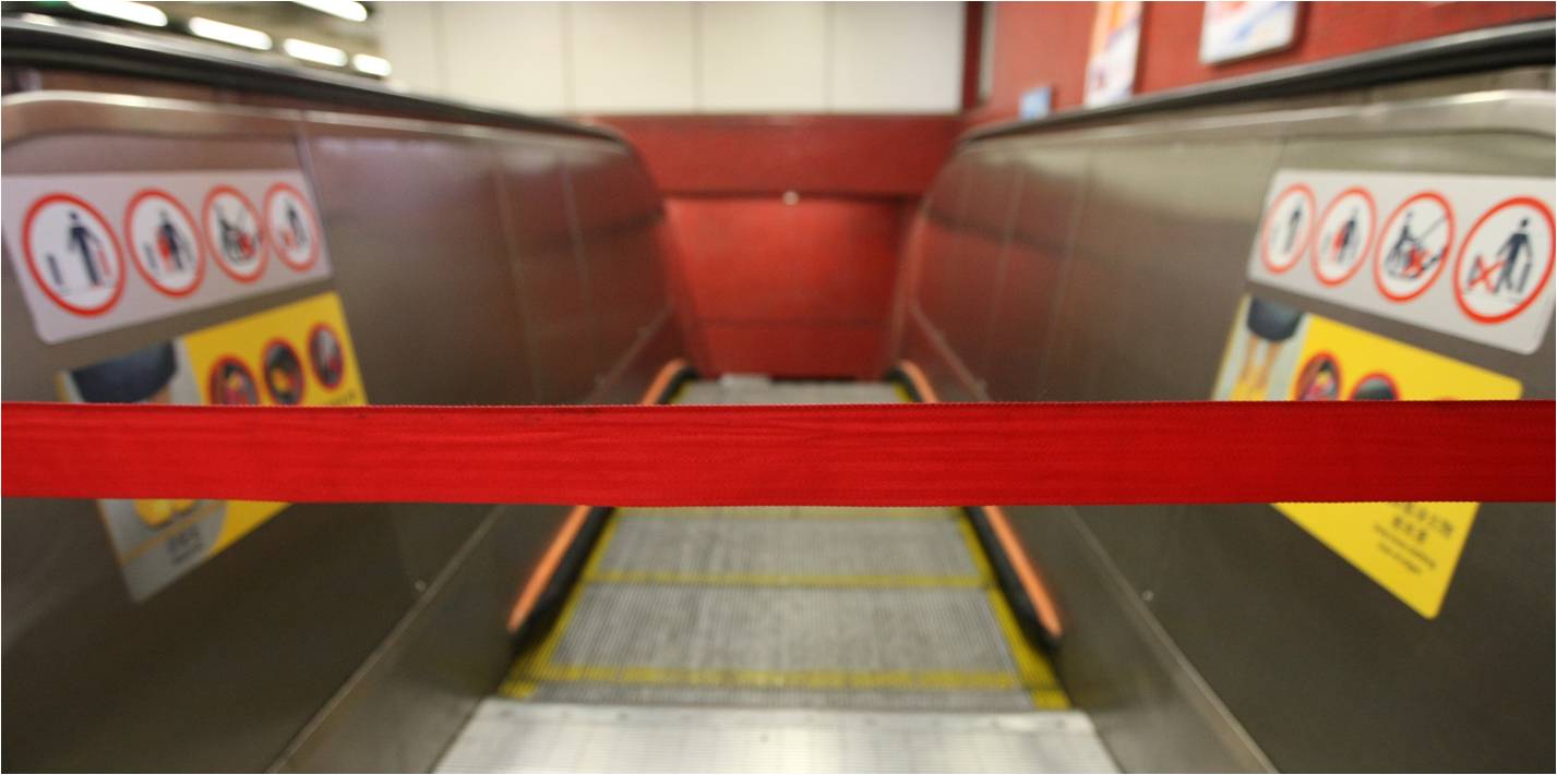 There has been a spate of escalator mishaps in Hong Kong recently. Photo: HKEJ There has been a spate of escalator mishaps in Hong Kong recently. Photo: HKEJ
