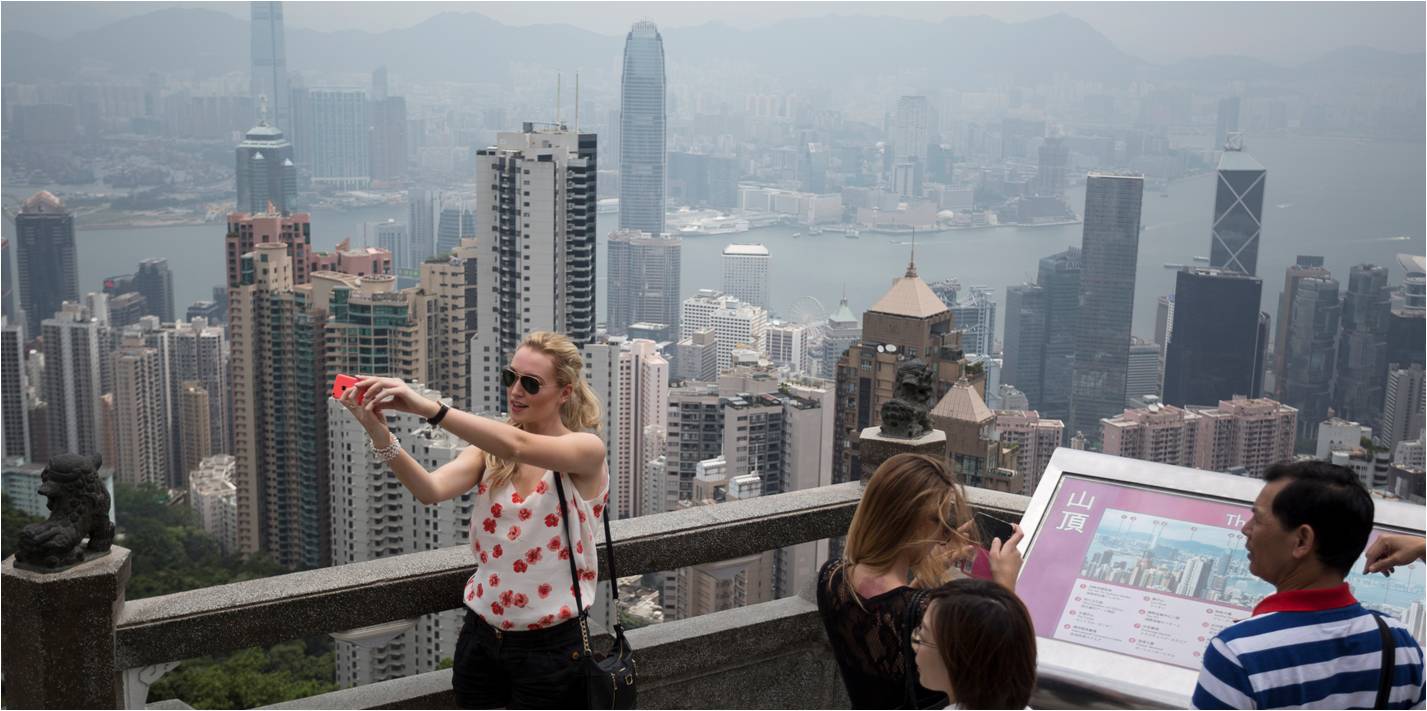 If Hong Kong is becoming less tourist-friendly, its bureaucrats need to look into the mirror to find out why this is so. Photo: Bloomberg If Hong Kong is becoming less tourist-friendly, its bureaucrats need to look into the mirror to find out why this is so. Photo: Bloomberg