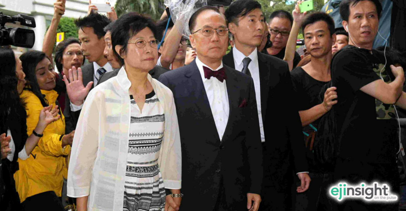 Donald Tsang and his wife, Selina Tsang Pou Siu-mei, arrive at court Monday. Photo: HKEJ Donald Tsang and his wife, Selina Tsang Pou Siu-mei, arrive at court Monday. Photo: HKEJ