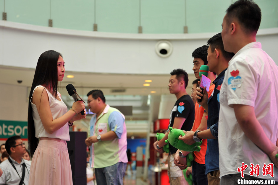 Young women at matchmaking parties are highly sought after. Often, the event ends up as a series of interviews with the women as judges. Photo: chinanews.com Young women at matchmaking parties are highly sought after. Often, the event ends up as a series of interviews with the women as judges. Photo: chinanews.com
