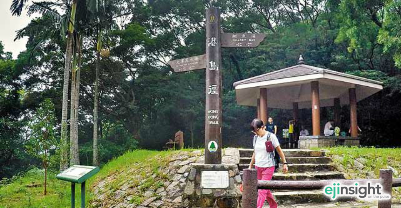 There's a pavilion at Quarry Pass where hikers take a rest. Photo: HKEJ There's a pavilion at Quarry Pass where hikers take a rest. Photo: HKEJ