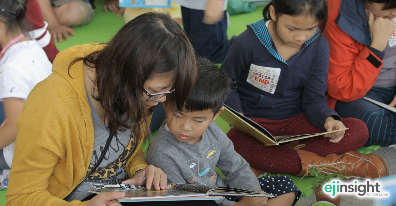 Hong Kong parents are facing a dilemma when deciding whether their children should learn Mandarin. Photo: HKEJ Hong Kong parents are facing a dilemma when deciding whether their children should learn Mandarin. Photo: HKEJ