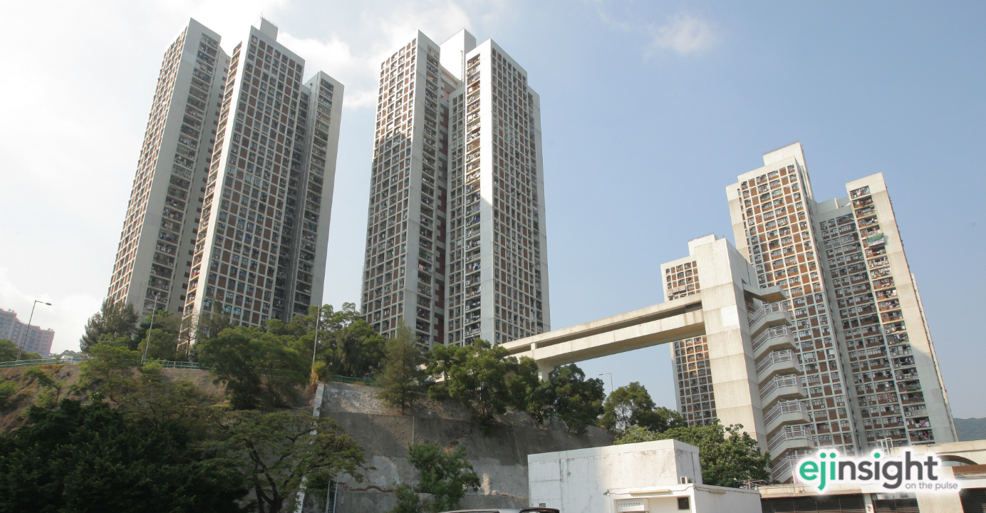 With perfect timing, a homeowner in Sui Wo Court in Sha Tin has made a tidy profit after selling his HOS flat. Photo: HKEJ With perfect timing, a homeowner in Sui Wo Court in Sha Tin has made a tidy profit after selling his HOS flat. Photo: HKEJ