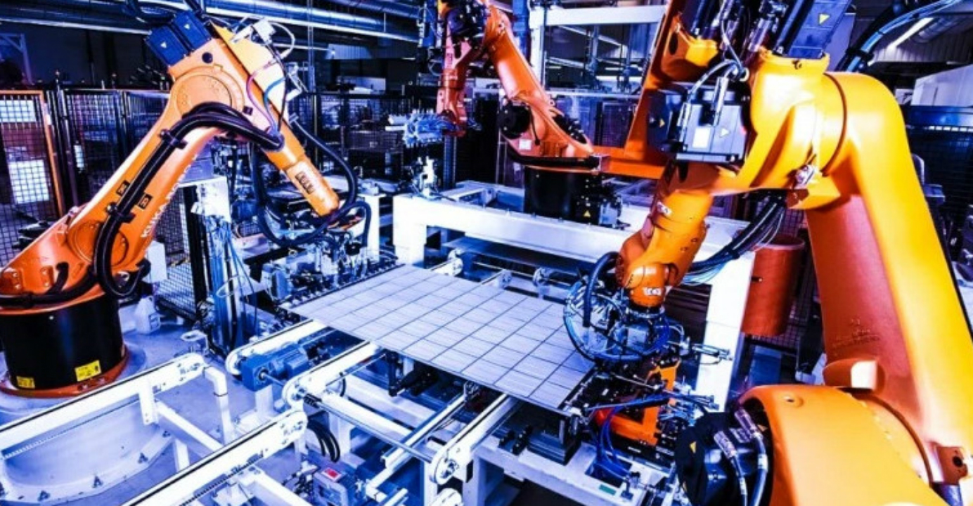 The cost of one robot is only about one year’s salary of an experienced worker. Photo: Techacute.com The cost of one robot is only about one year’s salary of an experienced worker. Photo: Techacute.com