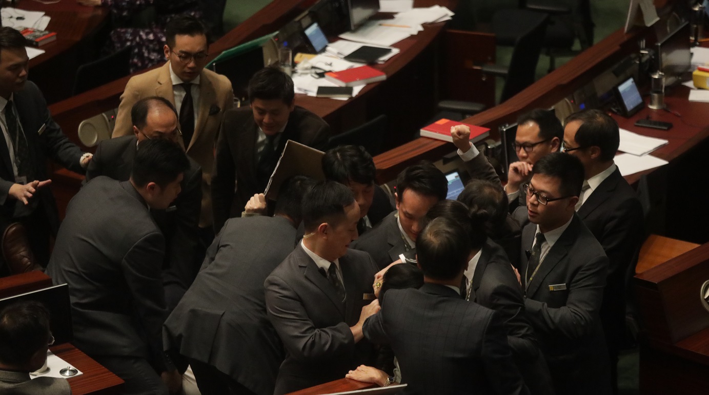 Cheung Chiu-hung and Shiu Ka-chun were among the pan-democrats who staged protests during a debate on Legco meeting rule changes. Photo: HKEJ Cheung Chiu-hung and Shiu Ka-chun were among the pan-democrats who staged protests during a debate on Legco meeting rule changes. Photo: HKEJ
