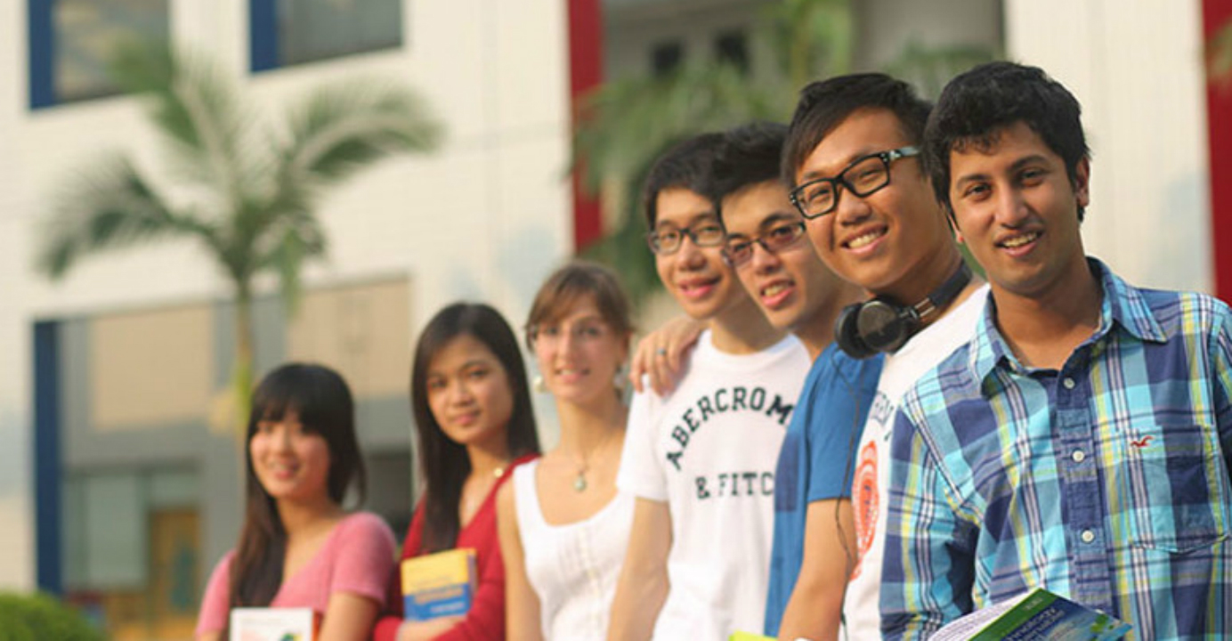 International school students should step out of their comfort zone and make more local friends. Photo: studyinhongkong.edu.hk International school students should step out of their comfort zone and make more local friends. Photo: studyinhongkong.edu.hk