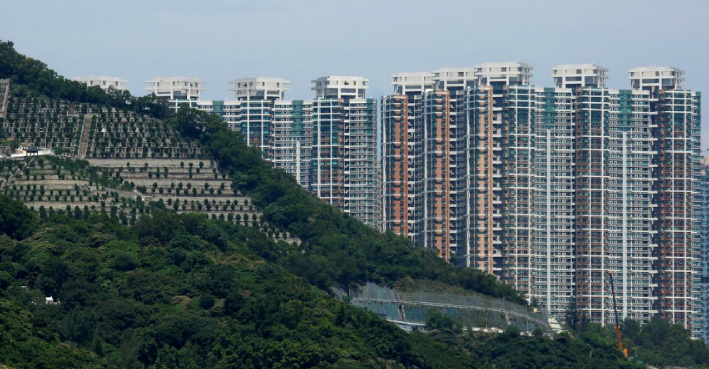 The government should boost public housing supply to help lower the cost of mortgage for homebuyers. Photo: Reuters The government should boost public housing supply to help lower the cost of mortgage for homebuyers. Photo: Reuters