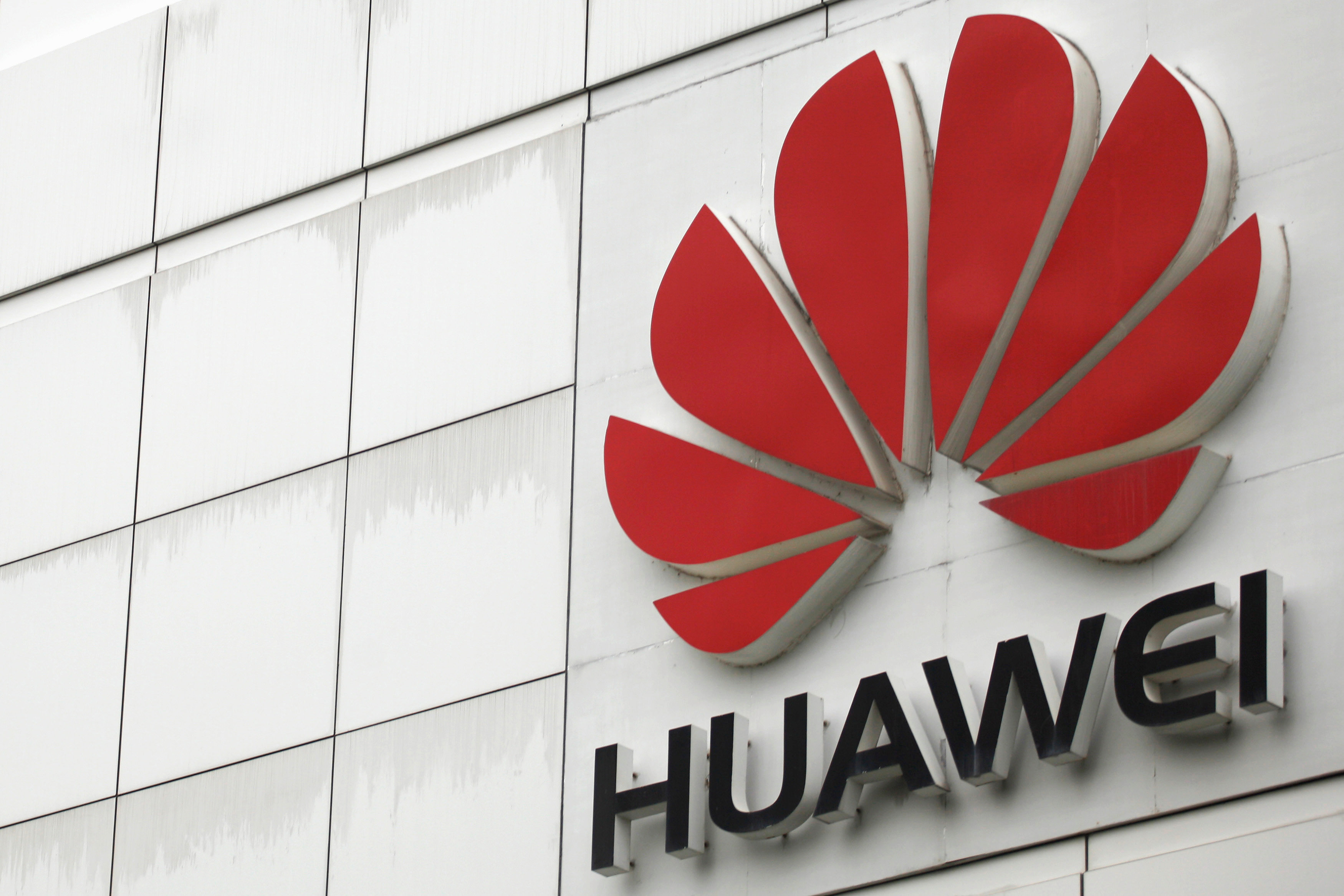 Huawei has failed to make sufficient progress in addressing security flaws in relation to its telecom network equipment, UK officials said in a report. Photo: Reuters Huawei has failed to make sufficient progress in addressing security flaws in relation to its telecom network equipment, UK officials said in a report. Photo: Reuters
