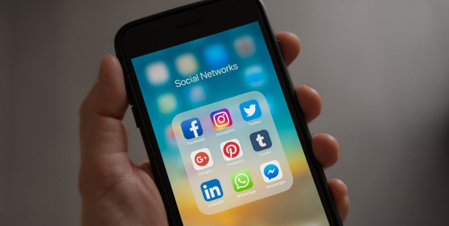 Social media platforms and mobile apps can precisely deliver information to targeted consumers. Photo: Reuters Social media platforms and mobile apps can precisely deliver information to targeted consumers. Photo: Reuters