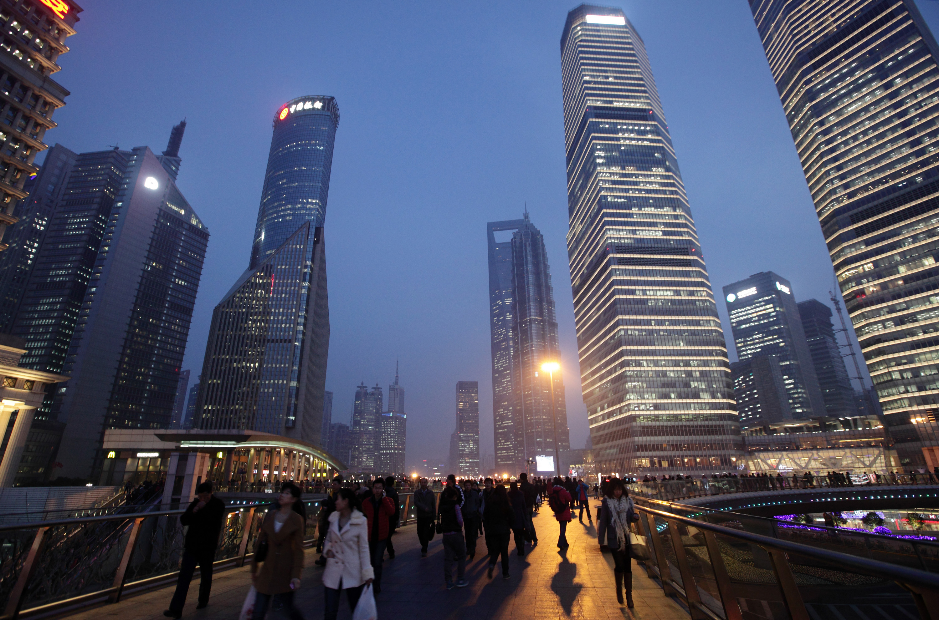 China has been shedding capital and talent through migration of its wealthy elite, promoting the government to take steps to stem the outflow. Photo: Bloomberg China has been shedding capital and talent through migration of its wealthy elite, promoting the government to take steps to stem the outflow. Photo: Bloomberg