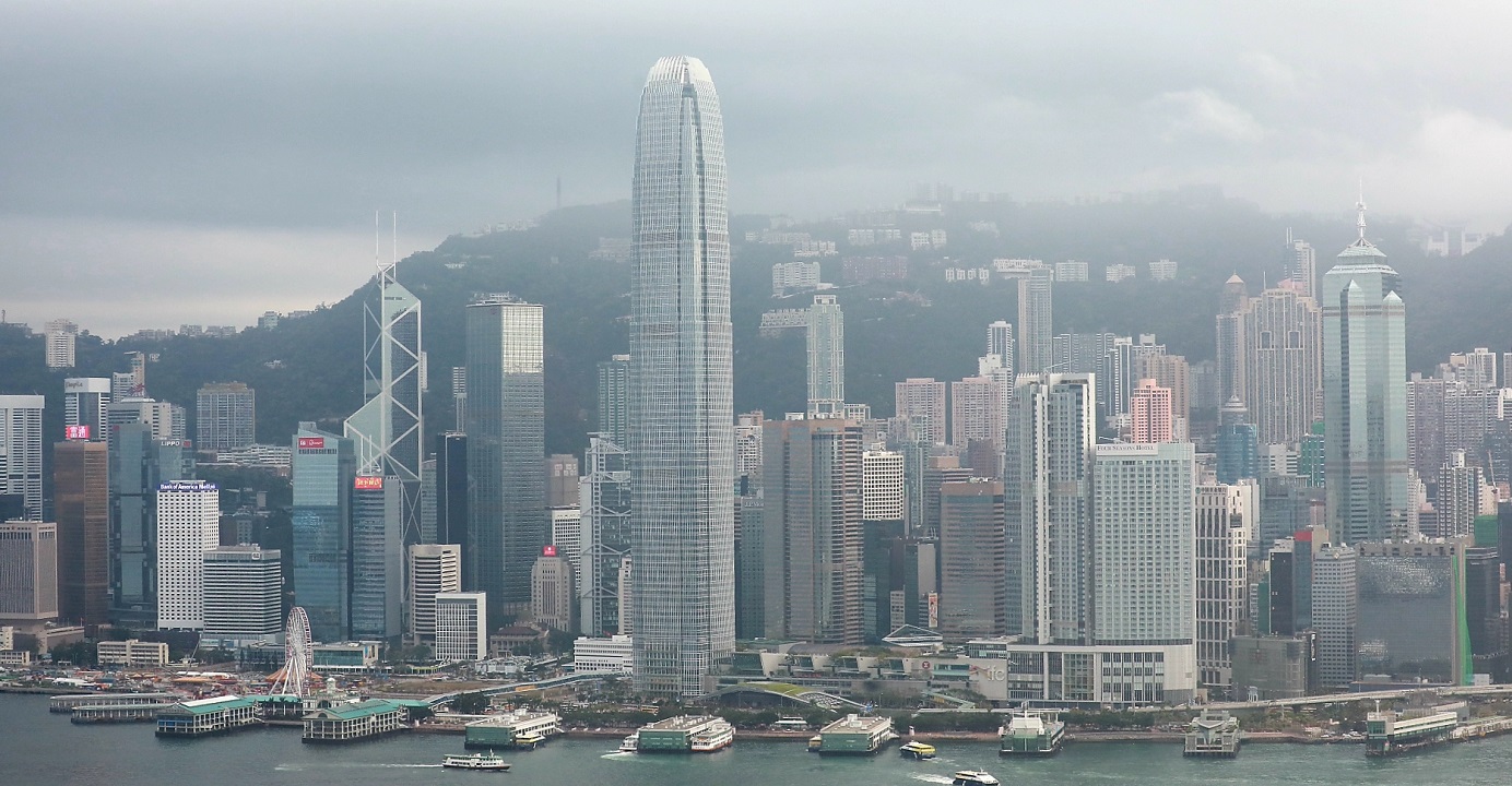 Given the Sino-US trade war and the social unrest in the city, Hong Kong’s policymakers need to come up with ways to limit the economic damage. Photo: HKEJ Given the Sino-US trade war and the social unrest in the city, Hong Kong’s policymakers need to come up with ways to limit the economic damage. Photo: HKEJ