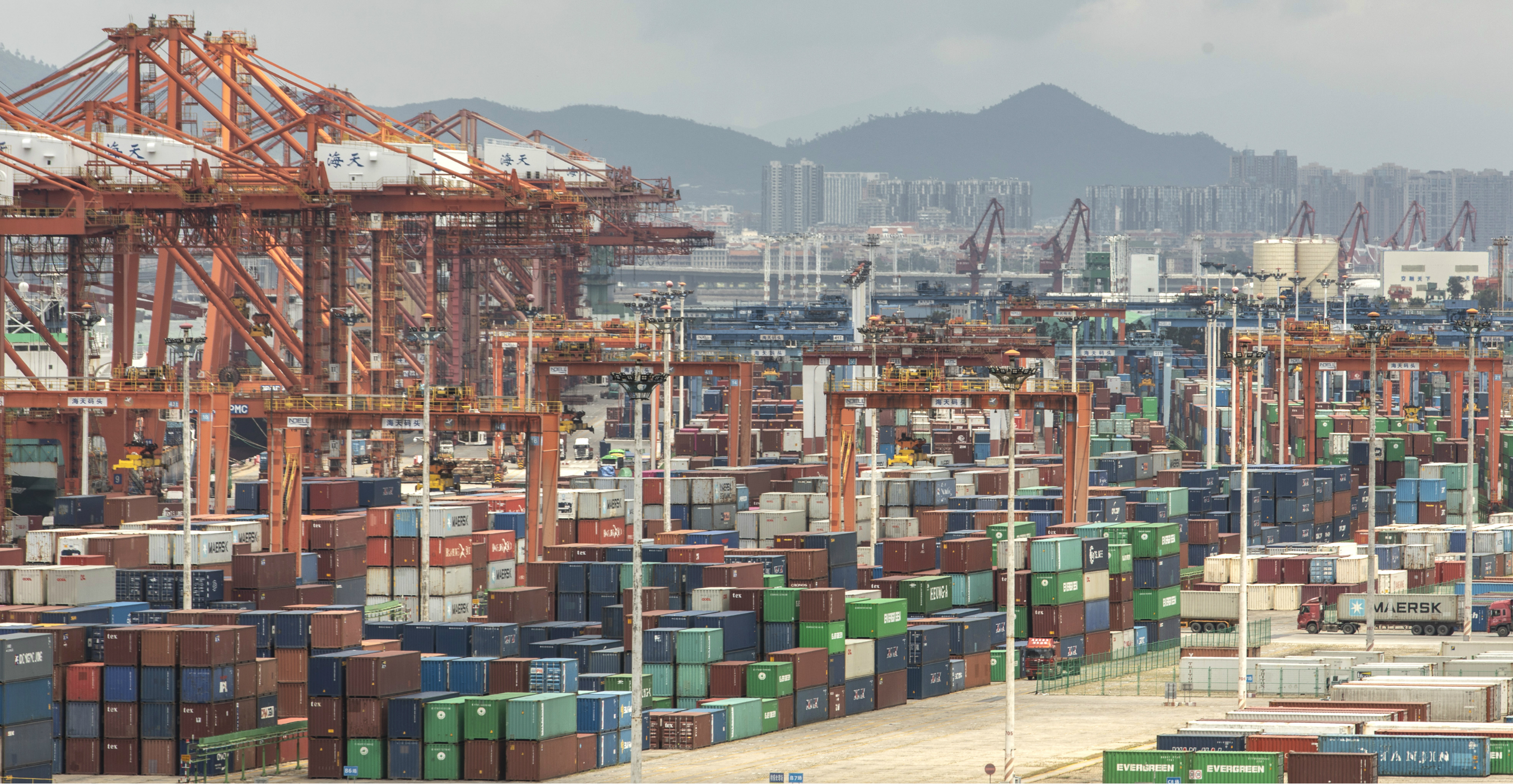 China's export growth is expected to slow further in coming months. Photo: Bloomberg China's export growth is expected to slow further in coming months. Photo: Bloomberg
