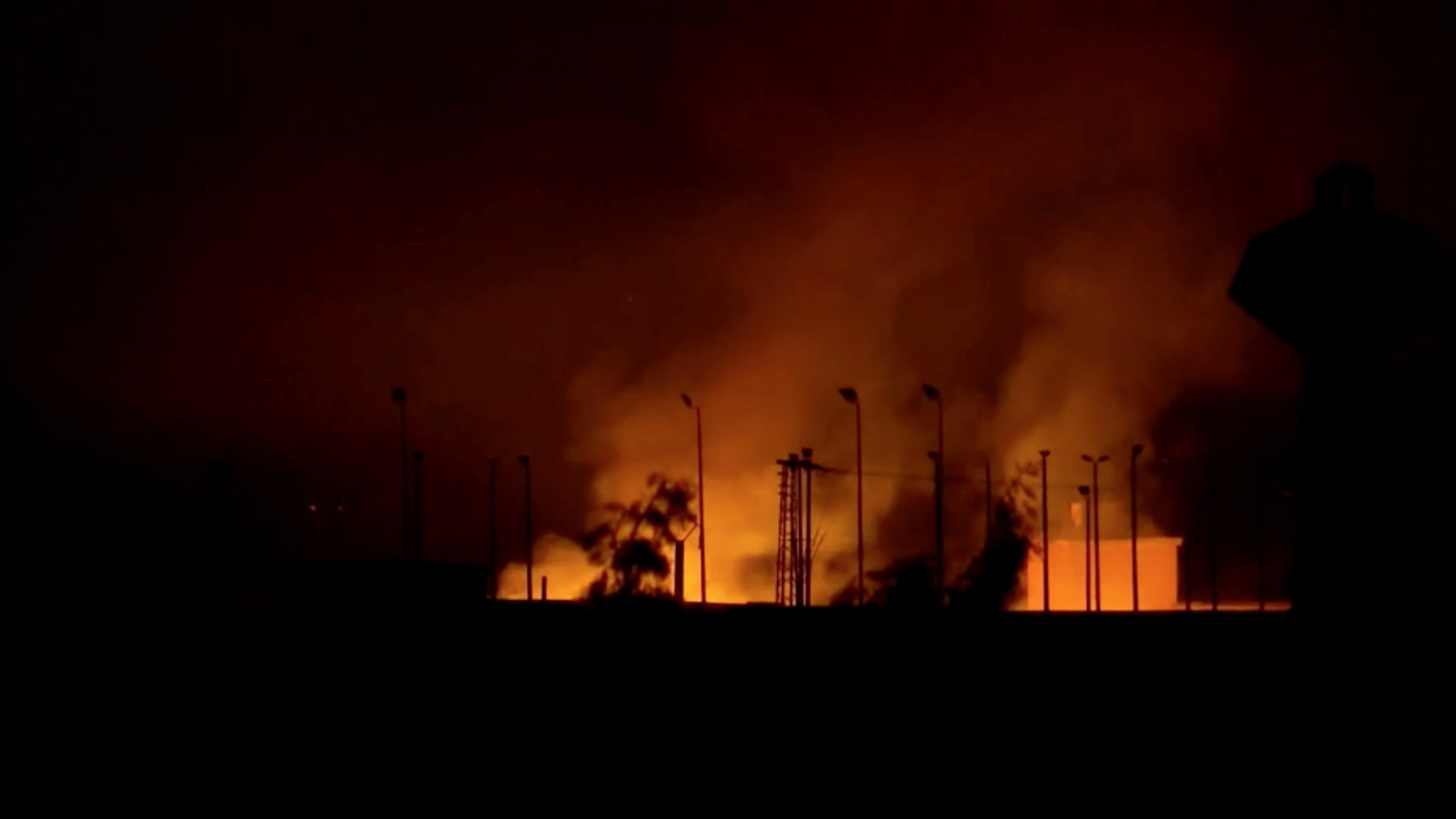 Fire and smoke is seen in a Syrian town near the Turkey border on Thursday following a military offensive by Turkish forces against Kurdish militia. Photo: Reuters Fire and smoke is seen in a Syrian town near the Turkey border on Thursday following a military offensive by Turkish forces against Kurdish militia. Photo: Reuters