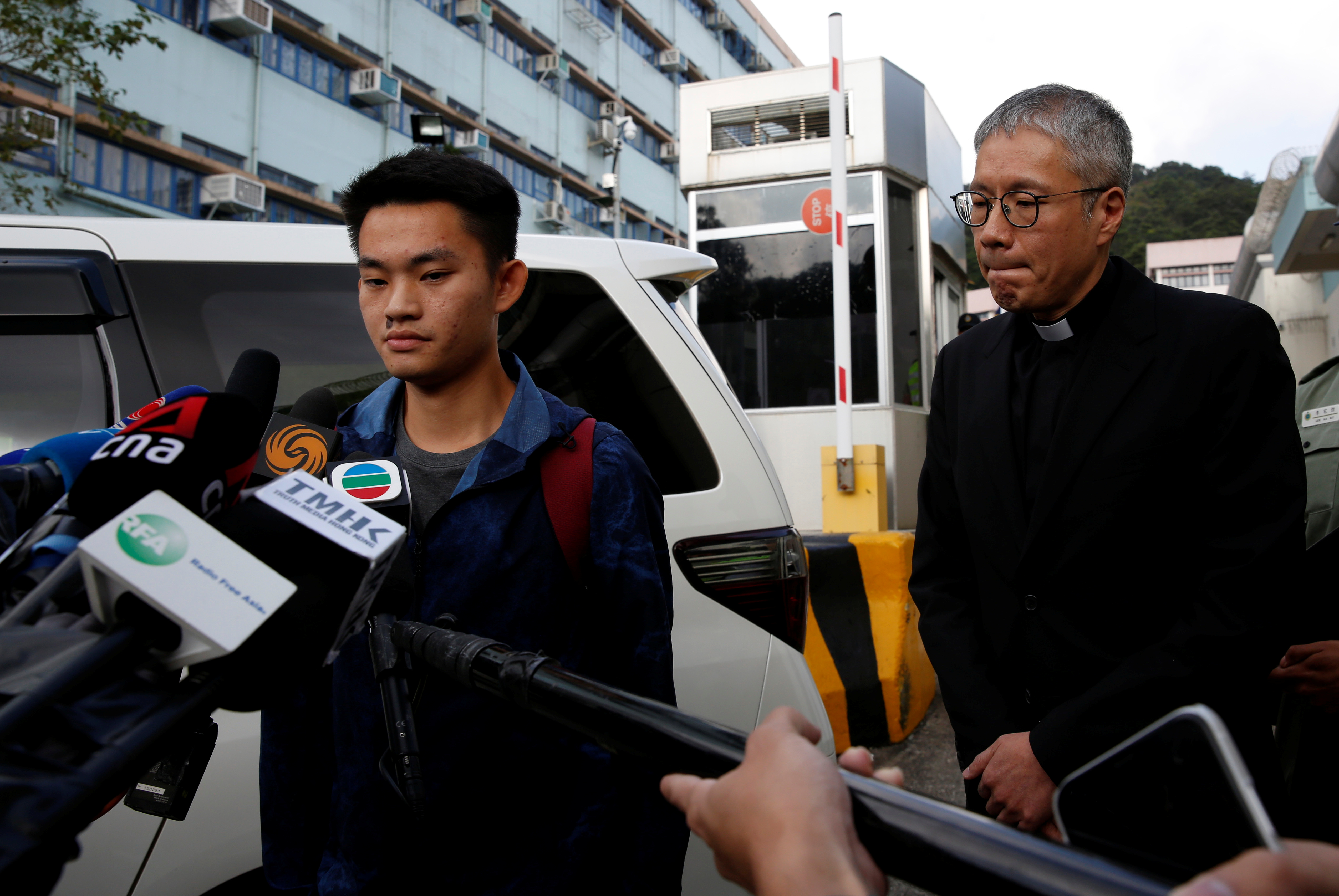 Chan Tong-kai, who was accused of murdering his girlfriend in Taiwan last year, speaks to journalists after being released from jail in Hong Kong on Wednesday. Photo: Reuters Chan Tong-kai, who was accused of murdering his girlfriend in Taiwan last year, speaks to journalists after being released from jail in Hong Kong on Wednesday. Photo: Reuters