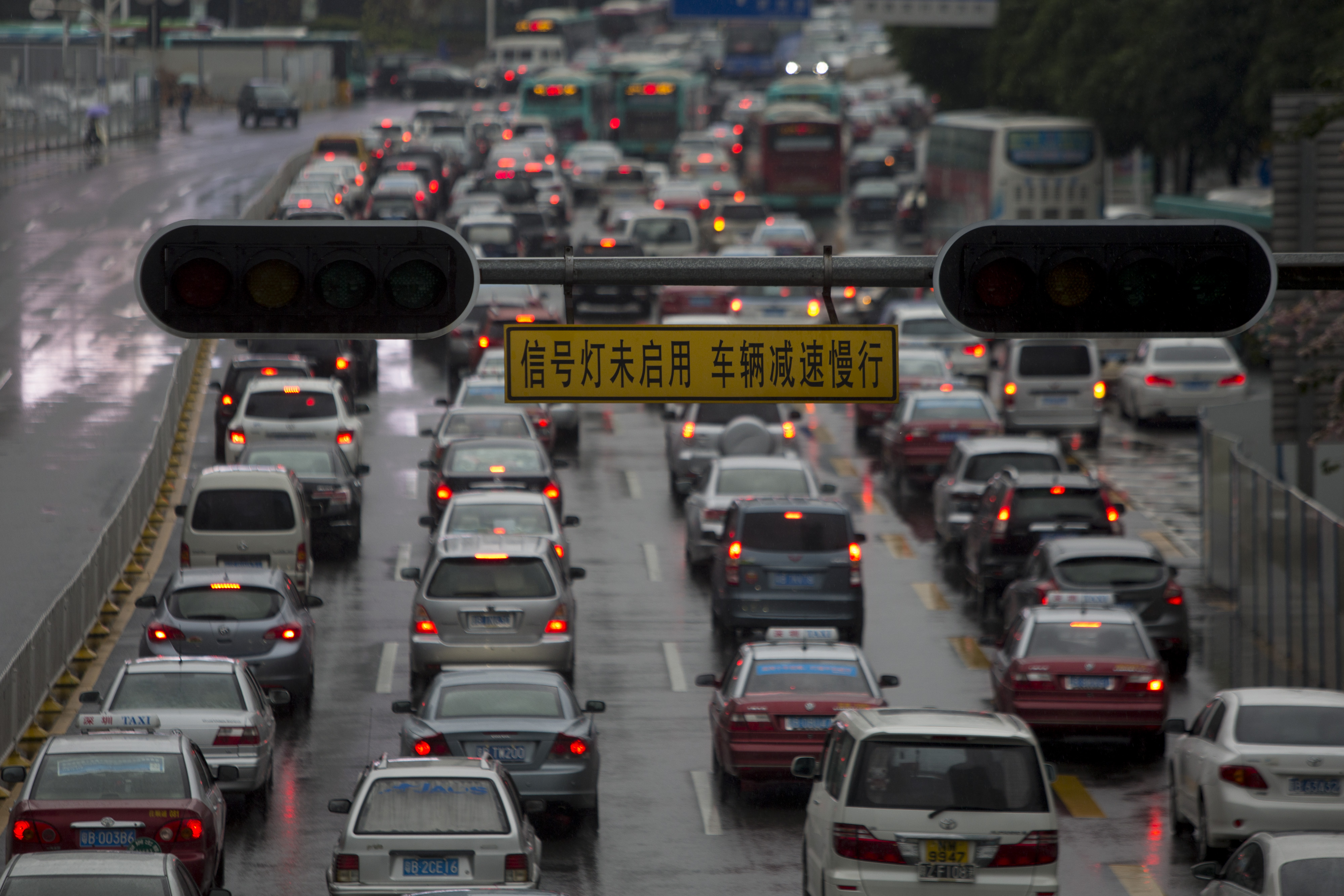 China has seen its auto industry sputter in recent months after heady growth earlier. Photo: Bloomberg China has seen its auto industry sputter in recent months after heady growth earlier. Photo: Bloomberg