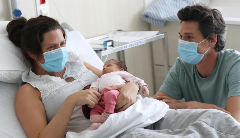 Giving birth is an intense moment in a woman’s life under any circumstances. Doing so during a pandemic imbues the experience with a new form of stress. Photo: Reuters Giving birth is an intense moment in a woman’s life under any circumstances. Doing so during a pandemic imbues the experience with a new form of stress. Photo: Reuters