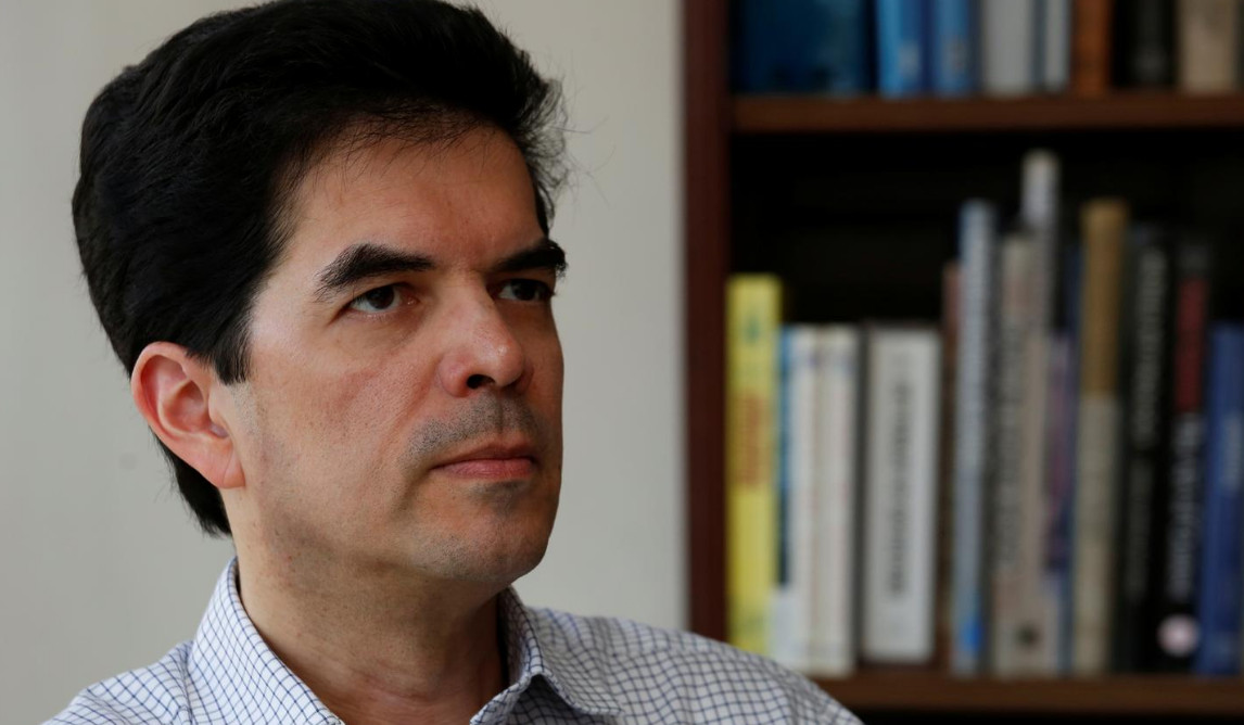 David Webb is confronting the health issue with the same vigor and levelheadedness that he displays in battling financial shenanigans. Photo: Reuters David Webb is confronting the health issue with the same vigor and levelheadedness that he displays in battling financial shenanigans. Photo: Reuters