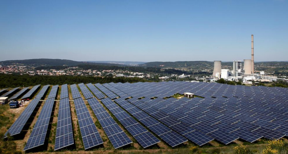 Government support through research and development and large early deployments is needed to reduce costs of clean energy. As clean tech becomes cheaper than fossil fuels, the energy transition becomes self-sustaining. Photo: Reuters