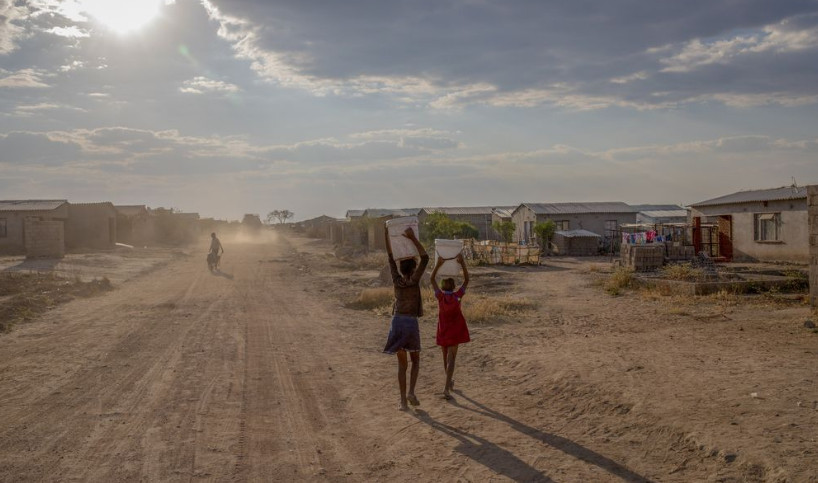 Deforestation in Zimbabwe has contributed to the decrease in annual rainfall in the region over the last decade. Given Zimbabwe’s location in the tropics, which makes it particularly vulnerable to shifting rainfall patterns, this has contributed to recurr