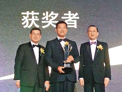 修正药业部署港上市 - 信报网站 hkej.com