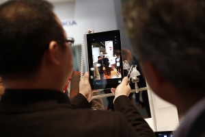 Lenovo eyes MVNO license in mobile service push