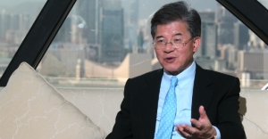 Shui On flats or shares? Change is better