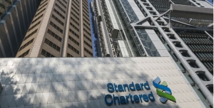 StanChart eyes US$400 mln savings to shore up market confidence