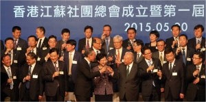 Why Henry Tang isn't fading away