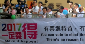 Govt's hard-sell approach to political reform turns people off
