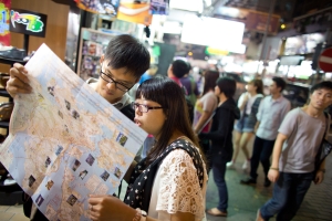 Mainland golden week visitors up, but where are they?