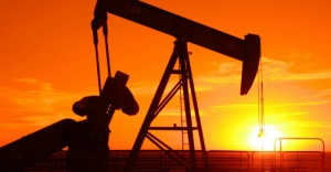 Why clean energy is not popular enough and what needs to be done