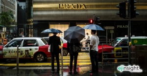 Confused by the market? Play like a Li Ka-shing
