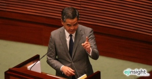 Leung credibility crisis affects Medical Council reform bill