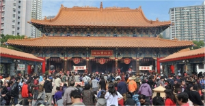 Running a temple is big business in Hong Kong