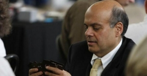 Who is Ajit Jain and why is he so important to Warren Buffett?