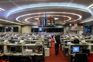Hong Kong small-cap meltdown: What does it tell us?