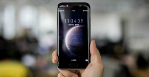 AI handset that keeps your secrets safe triggers data fight