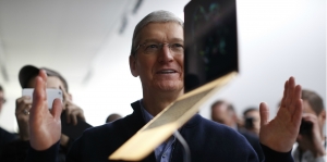 Why Apple’s Macbook is set to outsell iPhones