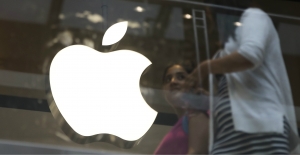 Apple has bigger problem than China court injunction