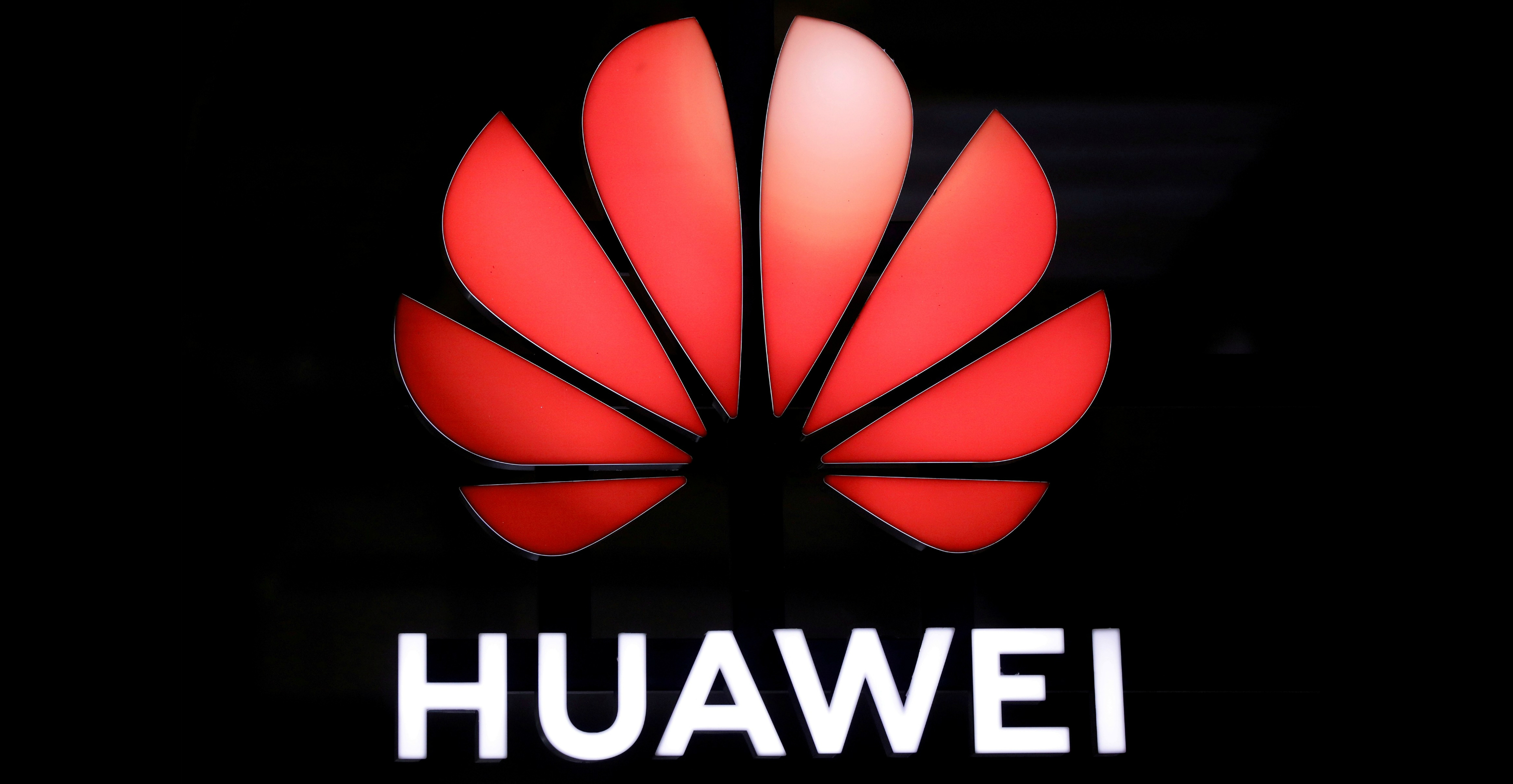 Us Government Contractors Get First Look At Huawei Ban Ejinsight Ejinsight Com