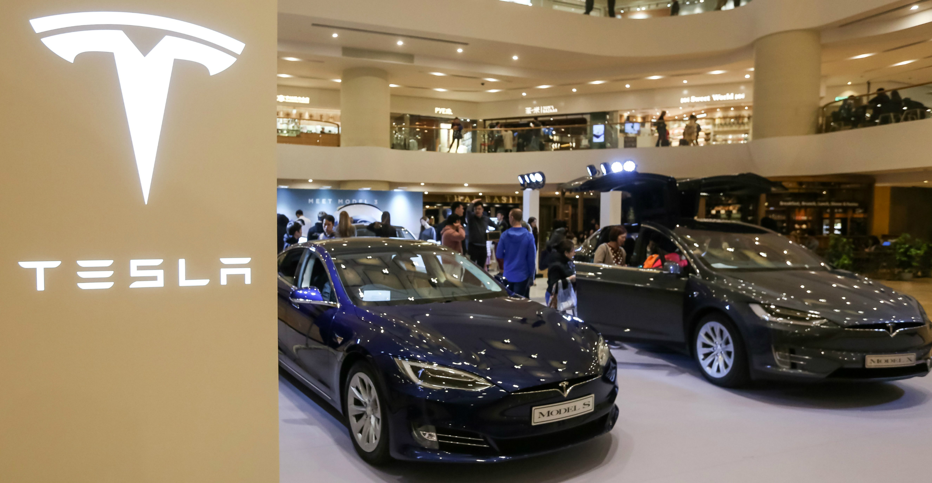 Lawsuit claims Tesla software update cut battery capacity EJINSIGHT