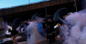 HK crisis: Iron-fist approach by govt will only worsen situation