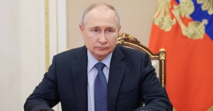“Live in Luxury, Reign until Death” – Putin’s goal